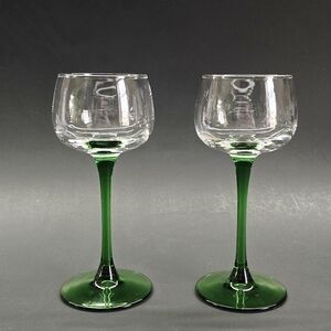 (2)  Luminarc 70s Green Stem Wine Glasses "Emerald" by Cristal D’Arques-Durand